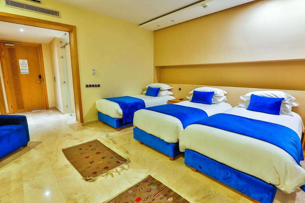 Hotel Cote Ocean Mogador 에사우이라 4*,