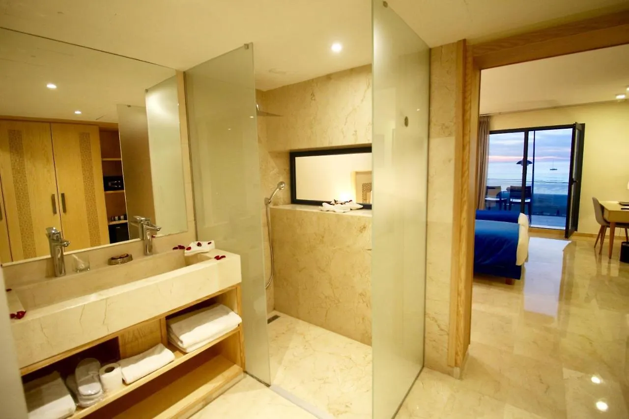 Hotel Cote Ocean Mogador 에사우이라 4*,  모로코